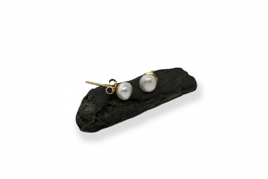 Gold stud earrings with Pearls AU19532 1