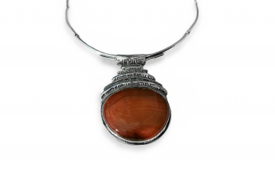 Exclusive necklace with Agate