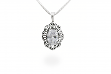 Silver pendant with Zircon