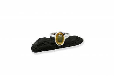 Silver ring with Citrine