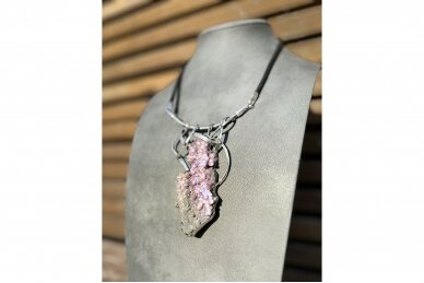 Exclusive Necklace with Agate 1