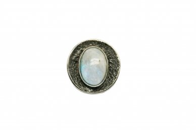 Exclusive ring with Moonstone